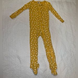 Gerber baby girl footed onesie size 18months